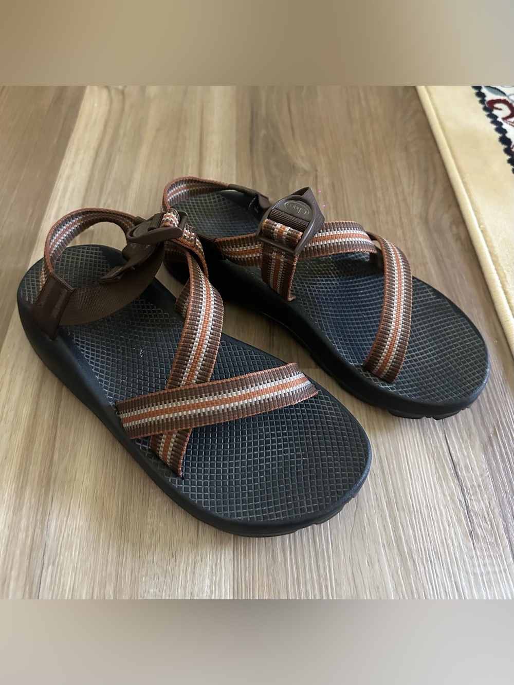 Chaco Z1 Unaweep Mens Sandals Trail Rust Vibram Sole J100429 Size 11